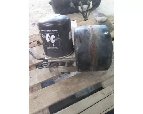 BENDIX AD-IS AIR DRYER (BRAKE)