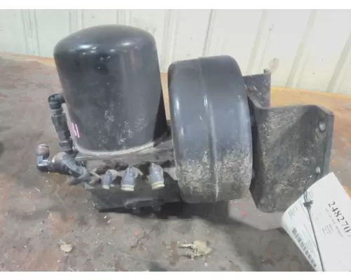 BENDIX AD-IS AIR DRYER (BRAKE)