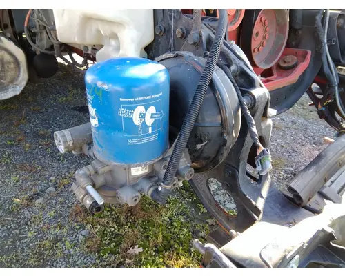 BENDIX AD-IS AIR DRYER (BRAKE)