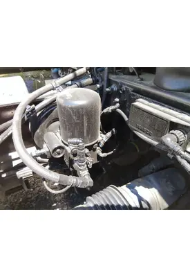BENDIX AD-IS AIR DRYER (BRAKE)