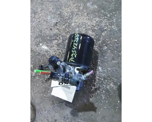 BENDIX AD-IS AIR DRYER (BRAKE)