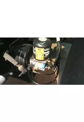 BENDIX AD-IS AIR DRYER (BRAKE)