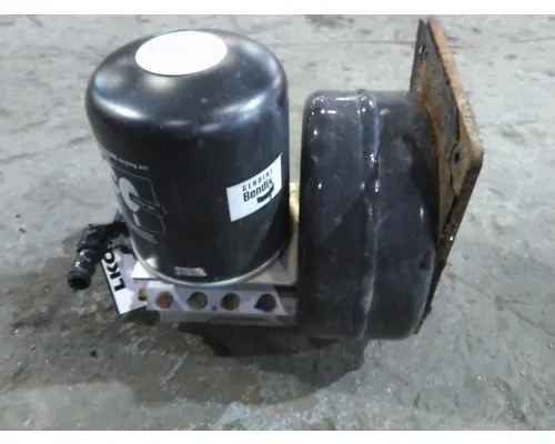 BENDIX AD-IS AIR DRYER (BRAKE)