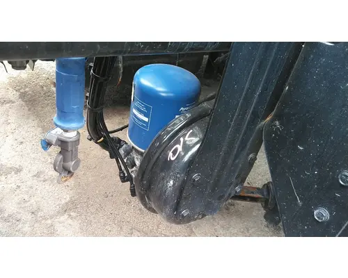 BENDIX AD-IS AIR DRYER (BRAKE)