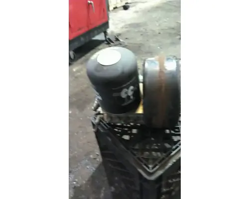 BENDIX AD-IS AIR DRYER (BRAKE)