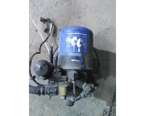 BENDIX AD-IS AIR DRYER (BRAKE)