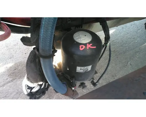 BENDIX AD-IS AIR DRYER (BRAKE)