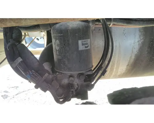 BENDIX AD-IS AIR DRYER (BRAKE)