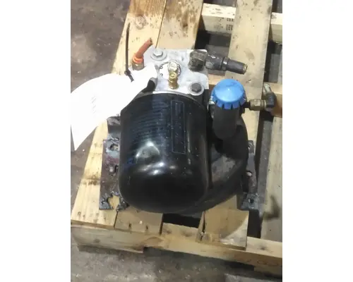 BENDIX AD-IS AIR DRYER (BRAKE)