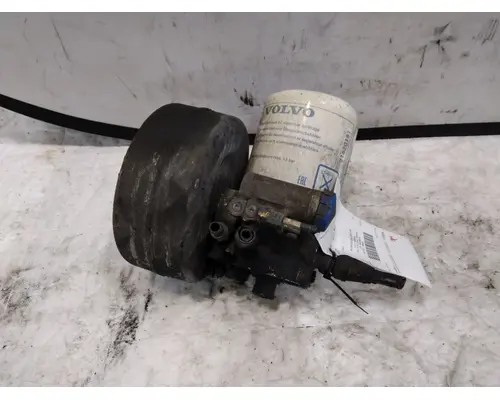 BENDIX AD-IS AIR DRYER (BRAKE)