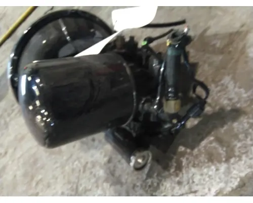 BENDIX AD-IS AIR DRYER (BRAKE)