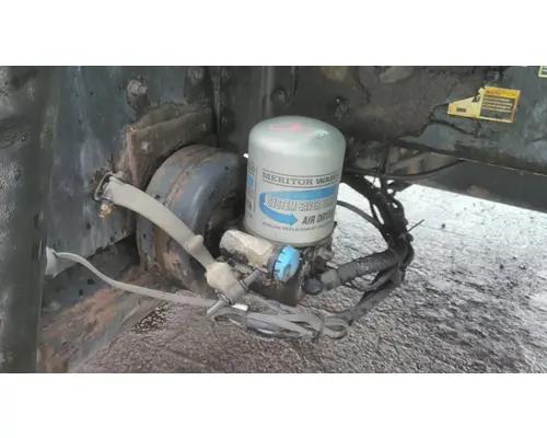 BENDIX AD-IS AIR DRYER (BRAKE)