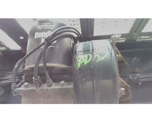 BENDIX AD-IS AIR DRYER (BRAKE)