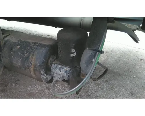 BENDIX AD-IS AIR DRYER (BRAKE)