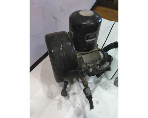 BENDIX AD-IS AIR DRYER (BRAKE)