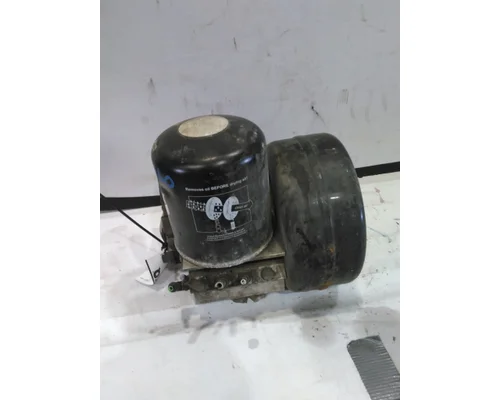 BENDIX AD-IS AIR DRYER (BRAKE)
