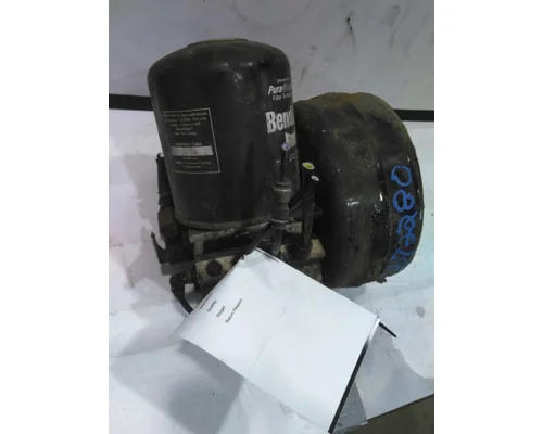 BENDIX AD-IS AIR DRYER (BRAKE)