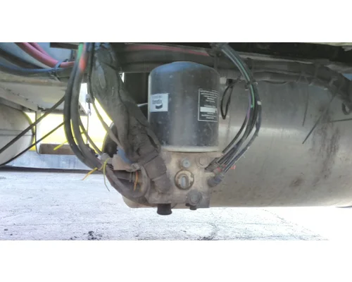 BENDIX AD-IS AIR DRYER (BRAKE)