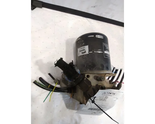 BENDIX AD-IS AIR DRYER (BRAKE)