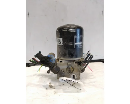 BENDIX AD-IS AIR DRYER (BRAKE)