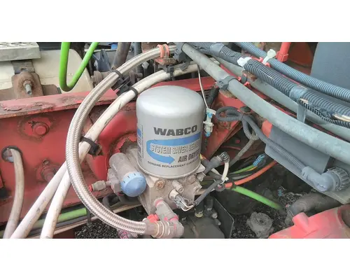 BENDIX AD-IS AIR DRYER (BRAKE)
