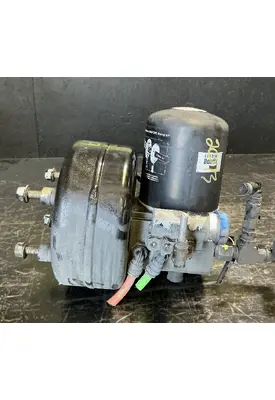 BENDIX AD-IS Air Dryer