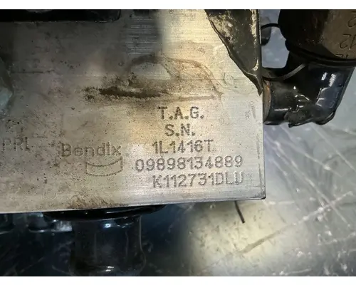 BENDIX AD-IS Air Dryer