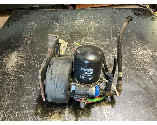 BENDIX AD-IS Air Dryer