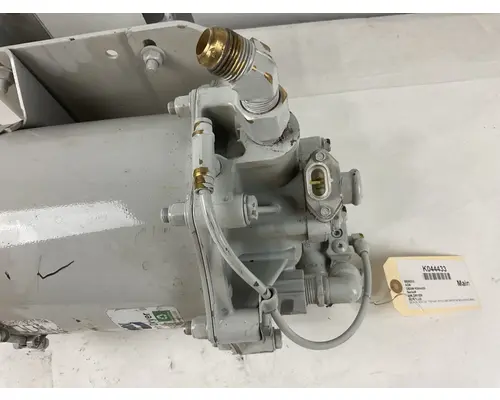 BENDIX AD9 AIR DRYER