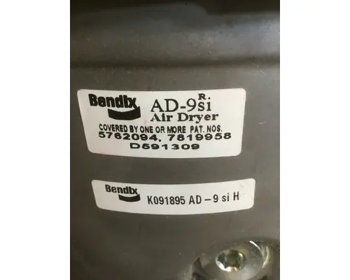 BENDIX AD9 AIR DRYER