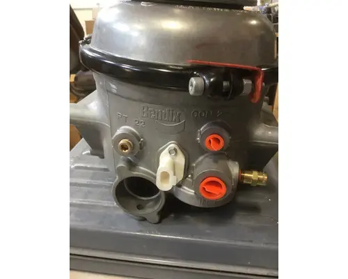 BENDIX AD9 AIR DRYER