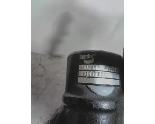 BENDIX ADB22X BRAKE CALIPER