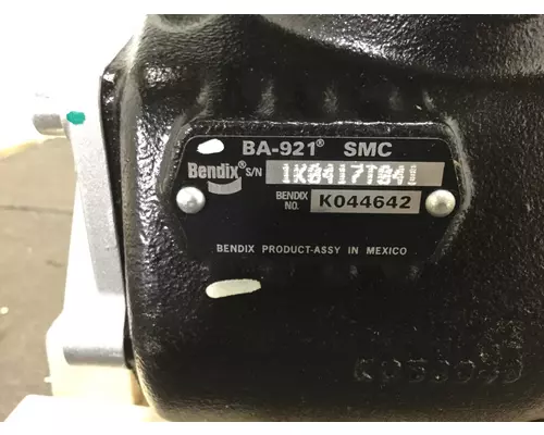 BENDIX BA-921 AIR COMPRESSOR