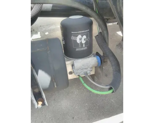 BENDIX CASCADIA 113 AIR DRYER (BRAKE)