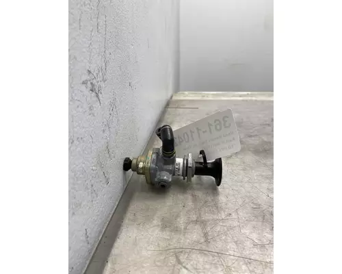BENDIX Cascadia 125 Brake Proportioning Valve