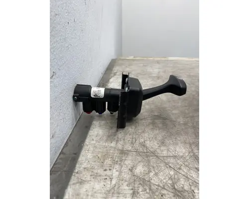 BENDIX Cascadia 126 Brake Proportioning Valve