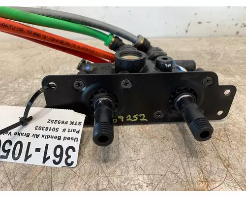 BENDIX Cascadia Brake Proportioning Valve