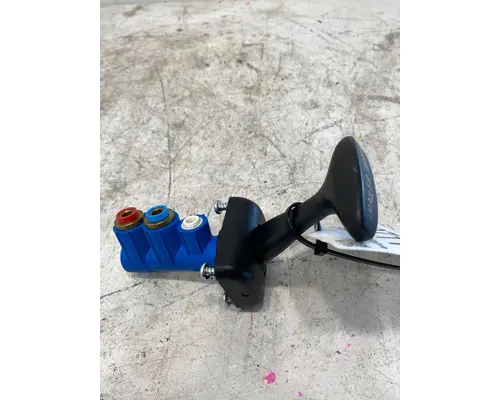 BENDIX Cascadia Brake Proportioning Valve