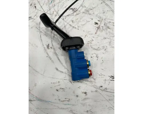 BENDIX Cascadia Brake Proportioning Valve