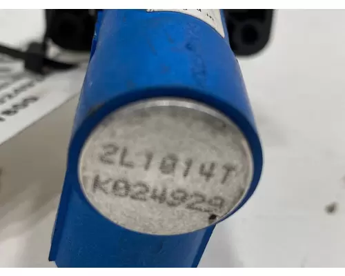 BENDIX Cascadia Brake Proportioning Valve