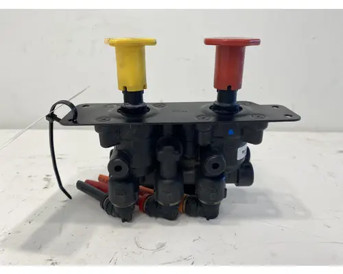 BENDIX Cascadia Brake Proportioning Valve