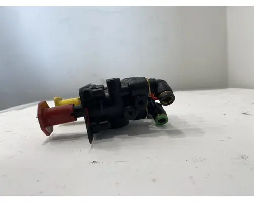 BENDIX Cascadia Brake Proportioning Valve