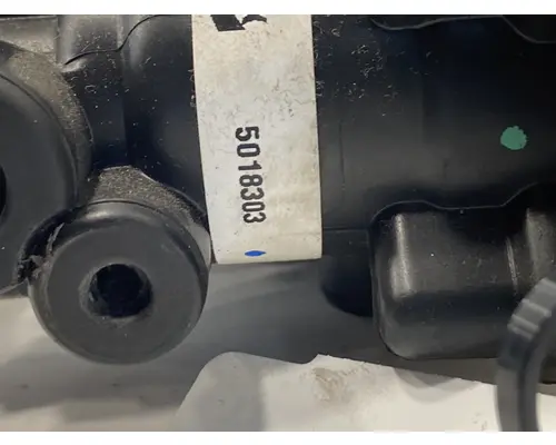 BENDIX Cascadia Brake Proportioning Valve