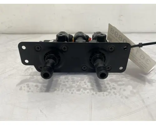 BENDIX Cascadia Brake Proportioning Valve