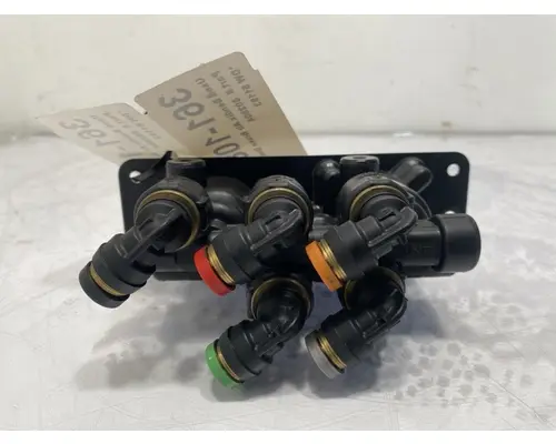 BENDIX Cascadia Brake Proportioning Valve