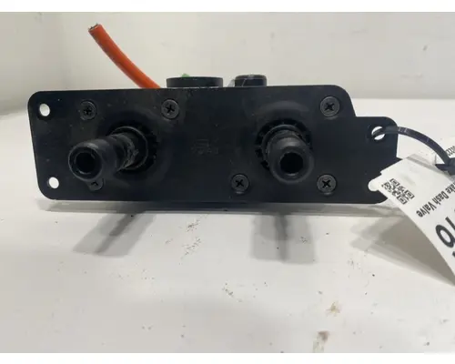 BENDIX Cascadia Brake Proportioning Valve