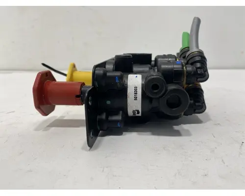 BENDIX Cascadia Brake Proportioning Valve
