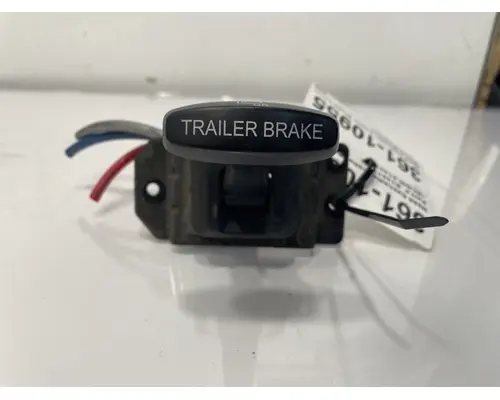 BENDIX Cascadia Brake Proportioning Valve