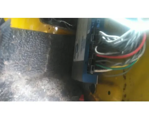 BENDIX EC80 BRAKE CONTROL MODULE (ABS)
