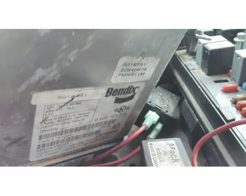 BENDIX EC80 BRAKE CONTROL MODULE (ABS)
